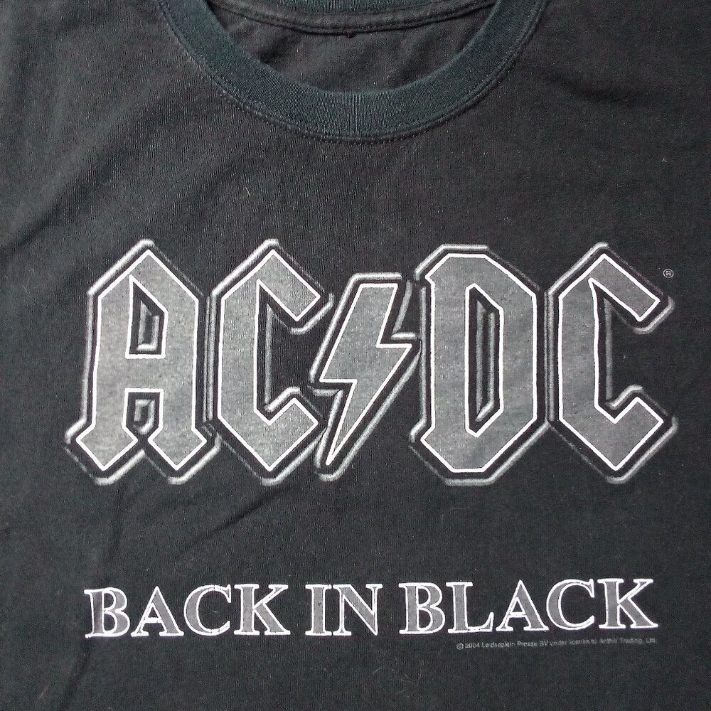 Vintage Y2K AC/DC Back In Black T-Shirt